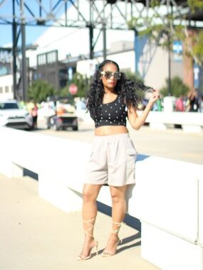 Women’s Neutral High-Waist Relaxed Shorts